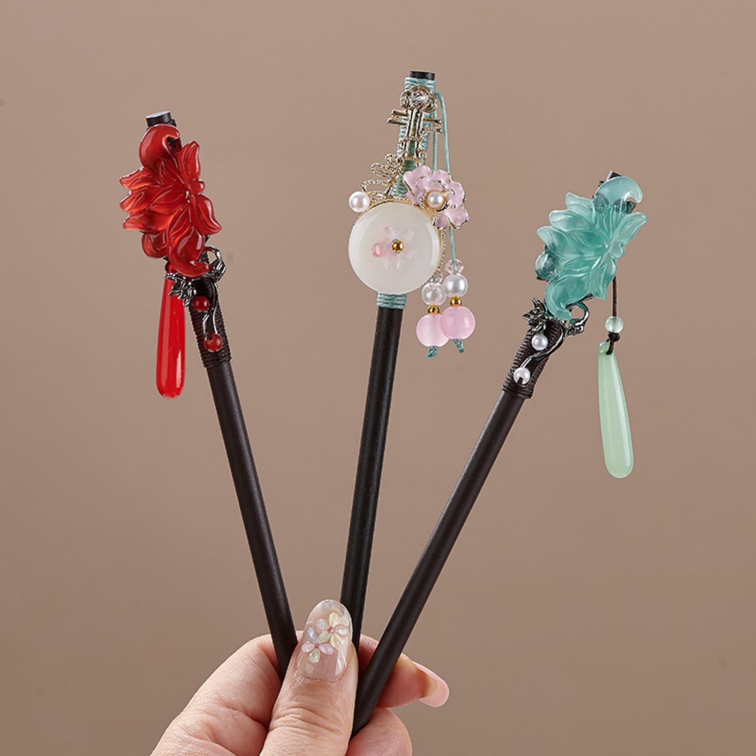 Vintage Flower Hairpin For Wom - Vintage Jewelry Collection 评论和价格