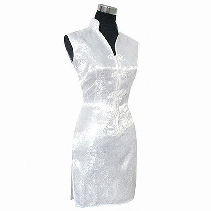 Fashion White Chinese Lady Ray - Vintage Collectible Buttons 评论和价格